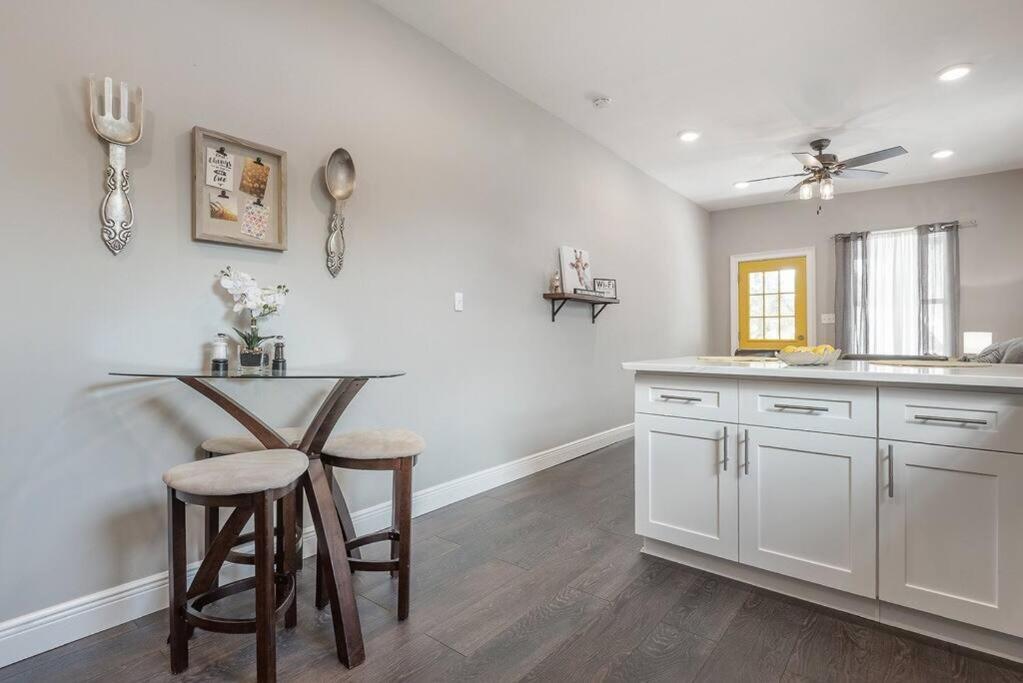 Gambino Getaway Shotgun Style Apt In The Heart Of Ybor City Тампа Екстериор снимка